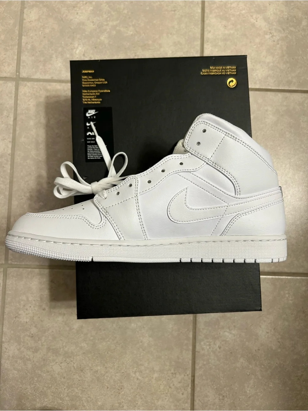 Jordan all white